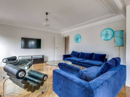 Appartement à louer 5 795 € 5 pièces 3 chambres 143 m² 5ème étage Arts et Métiers Paris 3ème 75003