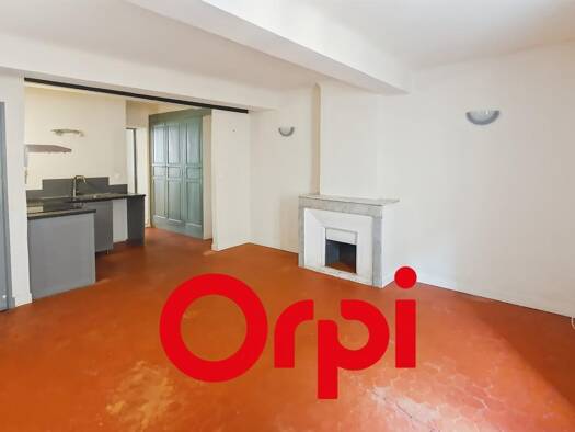 Appartement à louer 830 € 2 pièces 1 chambre 57,6 m² 3 étages La Ville Bandol 83150
