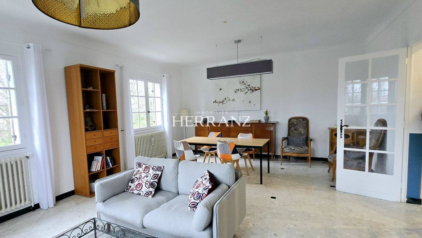 Maison à vendre, 175m², PORT SAINTE FOY ET PONCHAPT