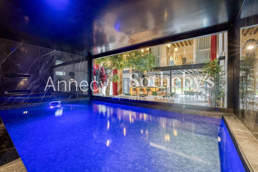 Maison à vendre, 303m², SEVRIER