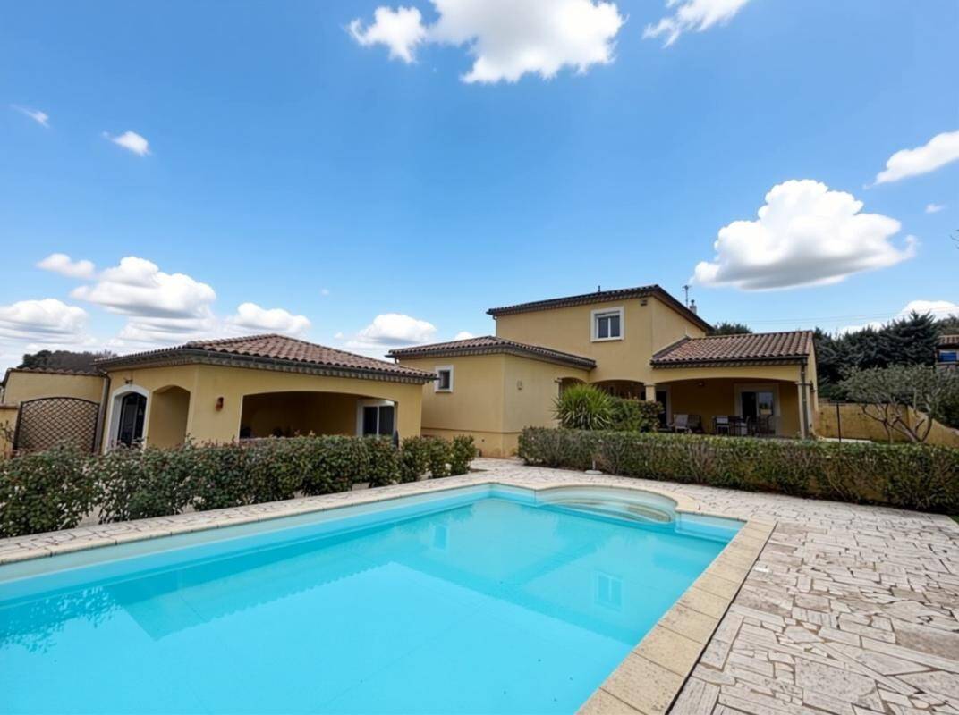 Maison à vendre, 180m², MONTFRIN