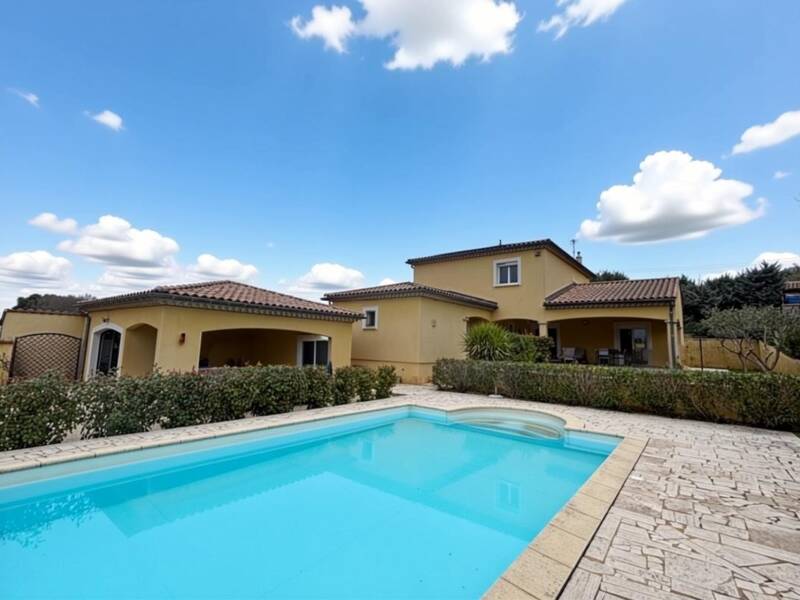 Maison à vendre, 180m², MONTFRIN