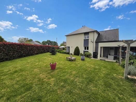 Maison à vendre 289 500 € 6 pièces 5 chambres 135 m² 717 m² de terrain Parcé 35210