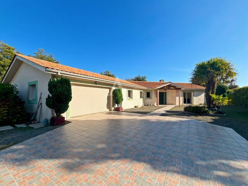 Maison à vendre, 166m², CHALLANS