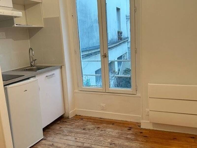 Maison à louer, 10m², PARIS 18E