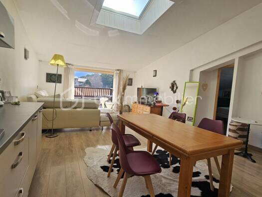 Appartement à vendre 269 000 € 3 pièces 2 chambres 82,7 m² Étage 1/1 Barcelonnette 04400