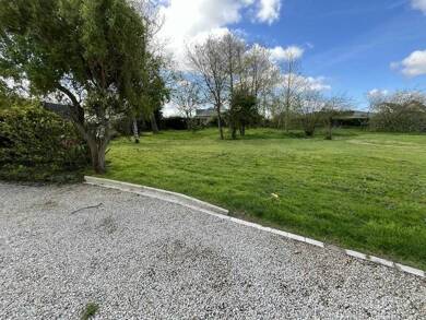 Terrain à vendre 54 700 € 841 m² de terrain Mespaul 29420