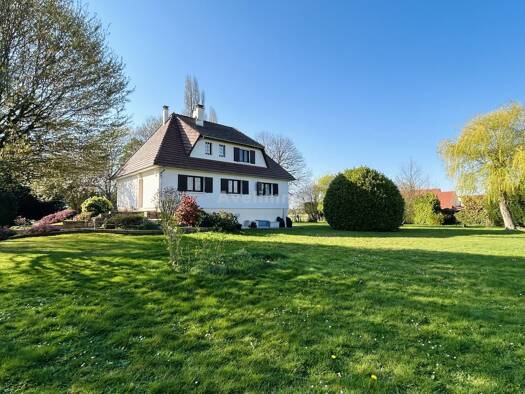 Maison à vendre 430 000 € 7 pièces 5 chambres 150 m² 2 700 m² de terrain Tacoignières 78910