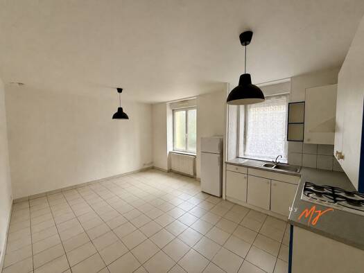 Appartement à vendre 105 245 € 2 pièces 1 chambre 38,53 m² RDC/1 Centre Brest 29200