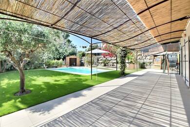 Maison à louer 2 310 € 6 pièces 5 chambres 130 m² 500 m² de terrain Trans en Provence 83720