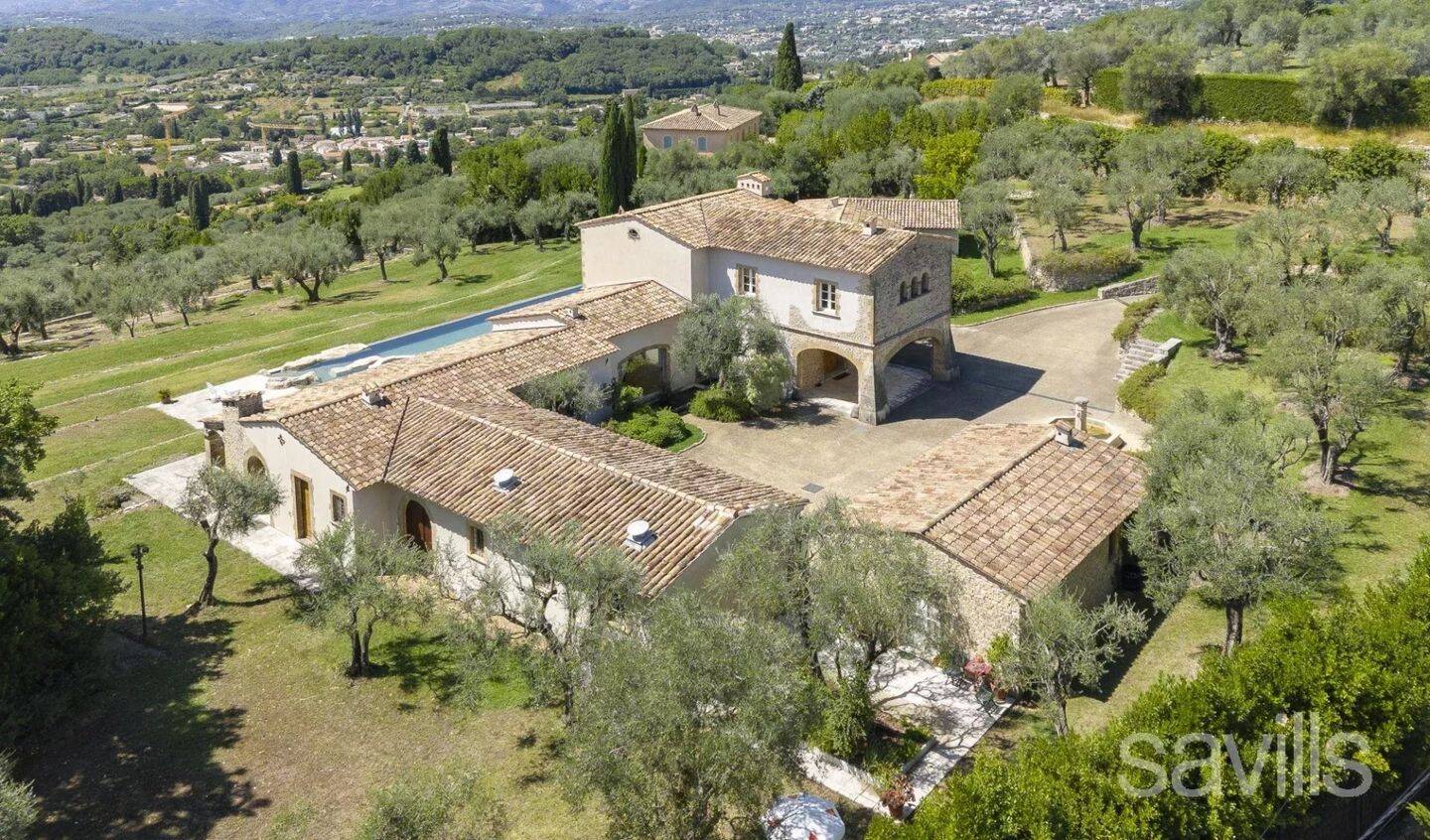 Maison à vendre, 550m², CHATEAUNEUF DE GRASSE