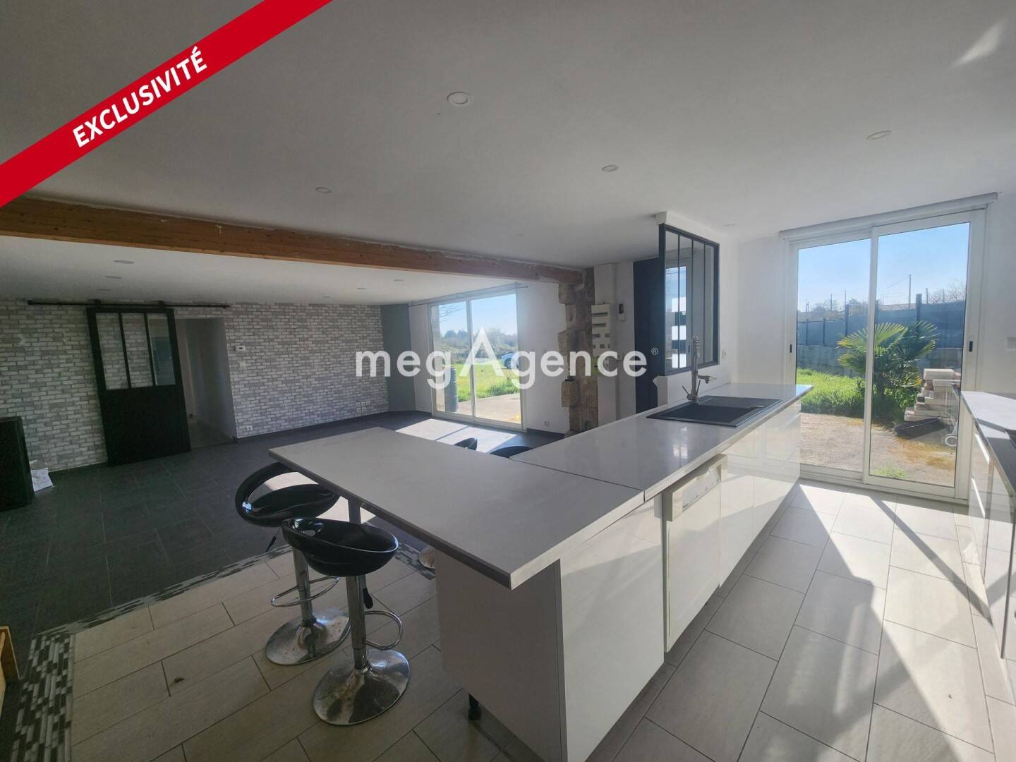 Maison à vendre, 100m², SAINT CHRISTOLY DE BLAYE