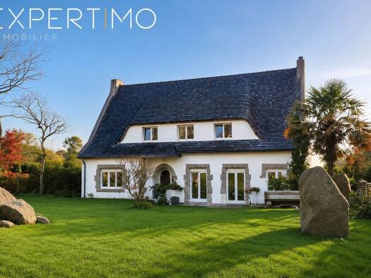 Maison à vendre 448 000 € 8 pièces 5 chambres 220 m² 818 m² de terrain Bourg Sud Plougastel-Daoulas 29470