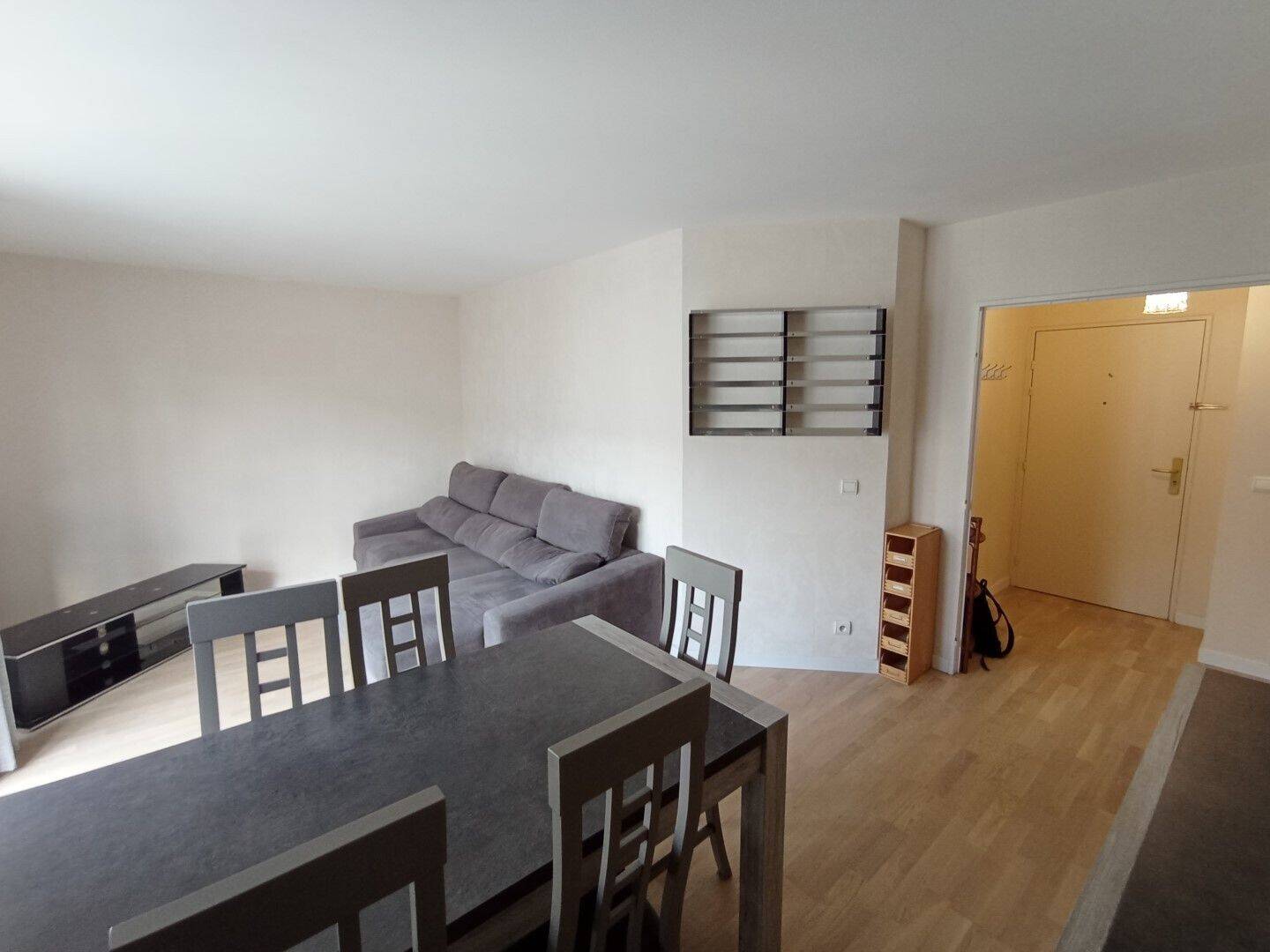 Maison à louer, 50m², COURBEVOIE