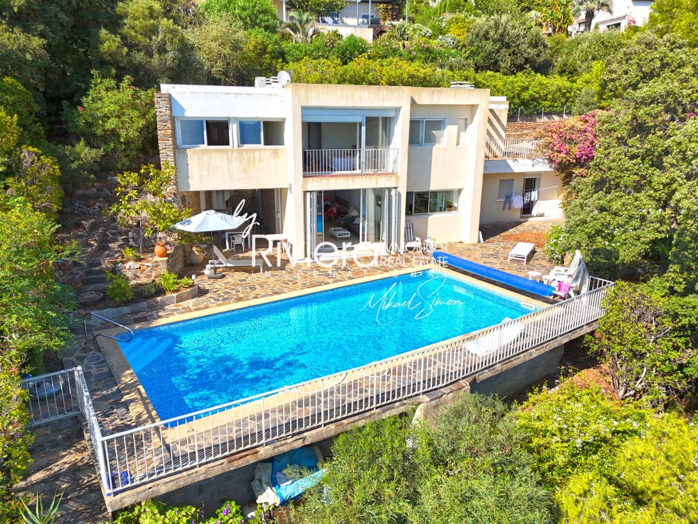 Maison à vendre, 187m², LA CROIX VALMER