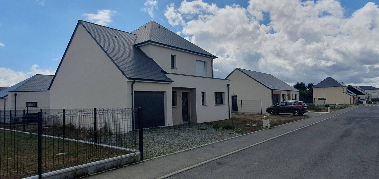 Maison à vendre, 118m², NEUVILLE SUR SARTHE