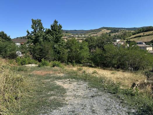 Terrain à vendre 48 000 € 645 m² de terrain Beaujeu 69430
