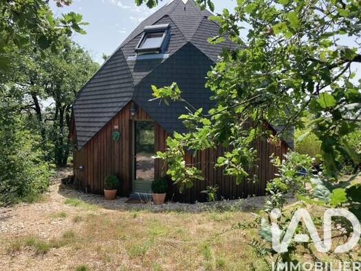 Maison à vendre 179 000 € 2 pièces 1 chambre 52 m² 2 408 m² de terrain Vaour 81140