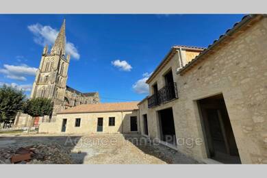Local commercial à louer 1 500 € 100 m² de surface de vente Lesparre-Médoc 33340