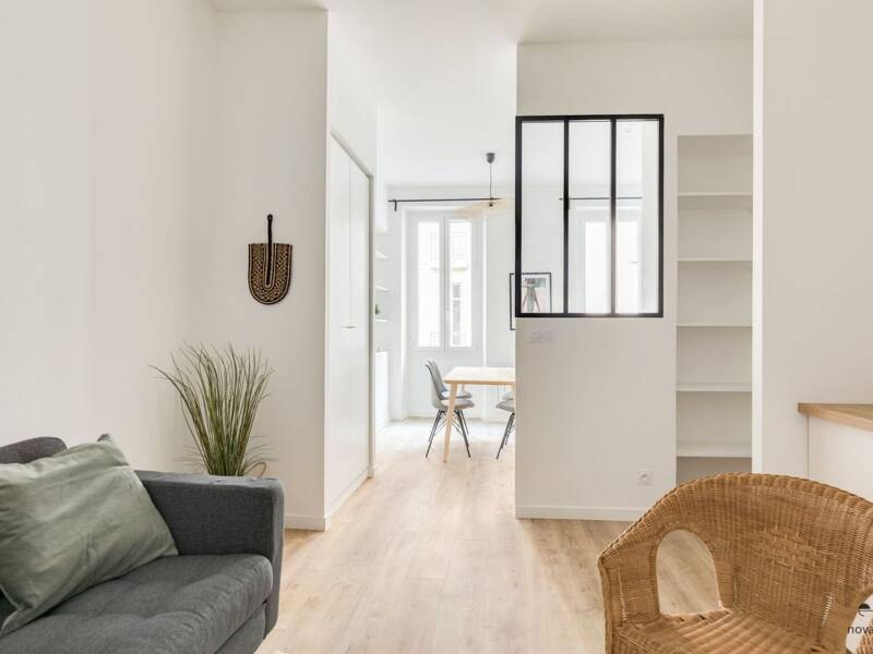 Maison à louer, 34m², MARSEILLE 5E