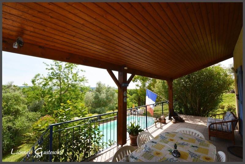 Maison à vendre, 135m², PORT SAINTE FOY ET PONCHAPT