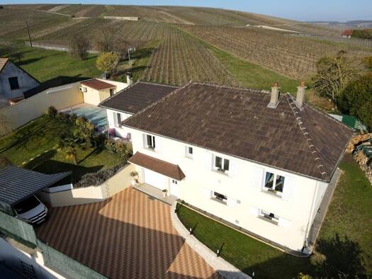 Maison à vendre 280 000 € 5 pièces 3 chambres 145 m² 875 m² de terrain Fèrebrianges 51270