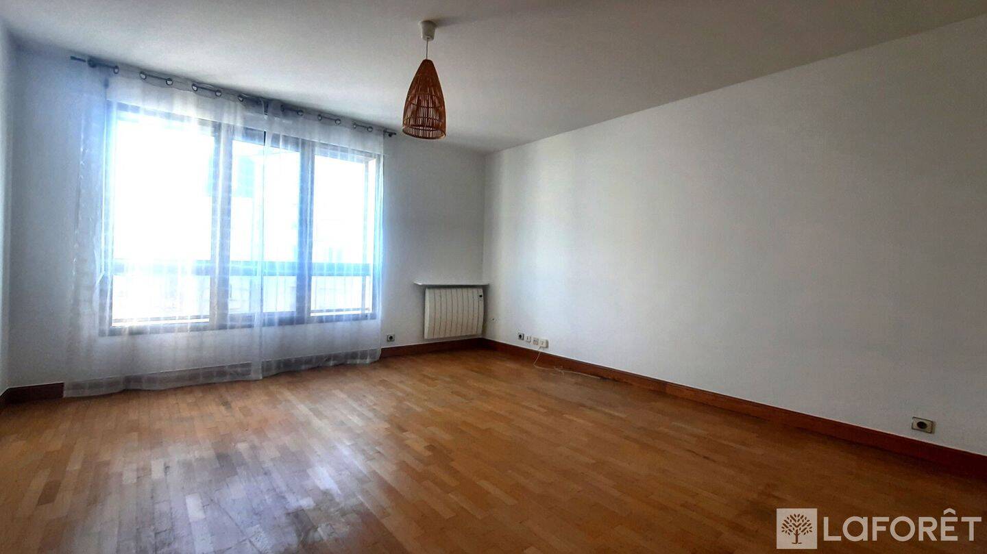 Maison à louer, 70m², LE KREMLIN BICETRE