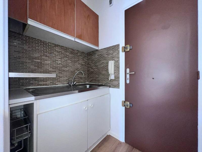 Maison à louer, 15m², MARSEILLE 9E