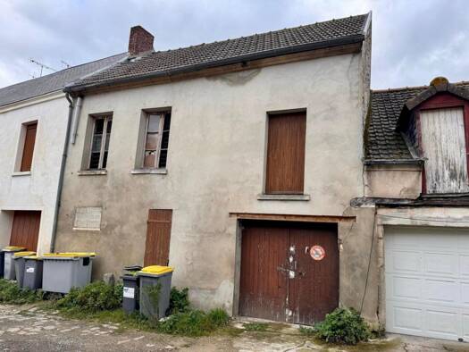 Maison de ville à vendre 41 000 € 5 pièces 4 chambres 180 m² 105 m² de terrain Fere-en-Tardenois 02130