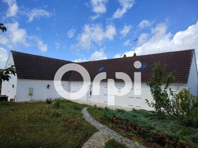 Maison à vendre 315 900 € 6 pièces 5 chambres 300 m² 2 700 m² de terrain Centre Soissons 02200