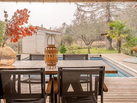 Maison à vendre 425 000 € 5 pièces 1 chambre 112 m² 7 511 m² de terrain Salles 33770