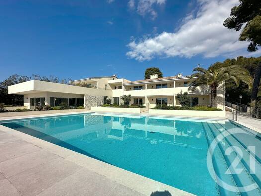 Appartement à vendre 1 950 000 € 4 pièces 3 chambres 200,2 m² RDC Cagnes-sur-Mer 06800