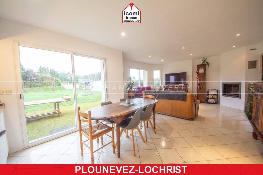 Maison à vendre, 180m², PLOUNEVEZ LOCHRIST