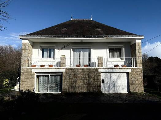 Maison à vendre 295 000 € 4 pièces 3 chambres 102 m² 1 351 m² de terrain Locmariaquer 56740