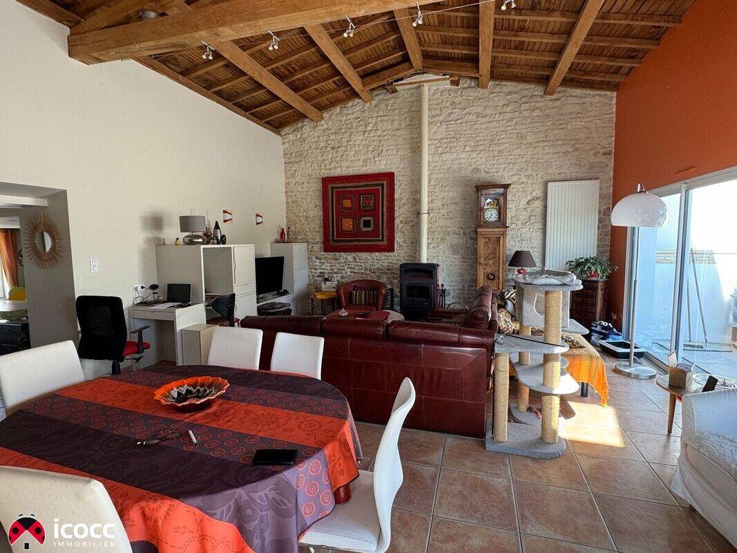 Maison à vendre, 155m², LES MAGNILS REIGNIERS