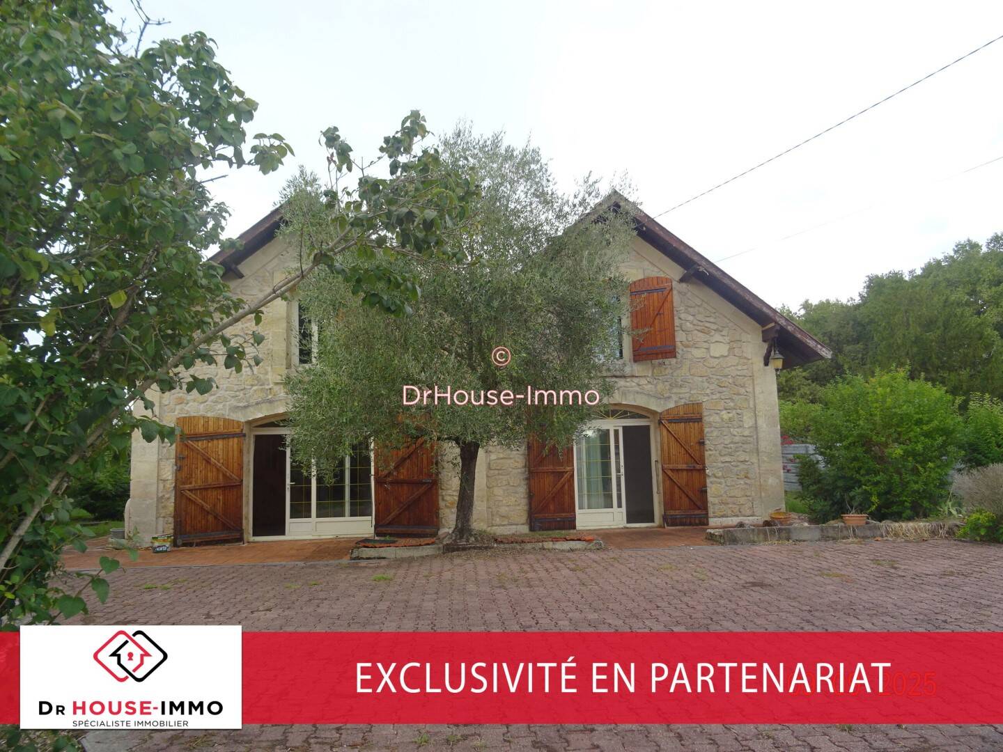 Maison à vendre, 240m², SAINT YZAN DE SOUDIAC