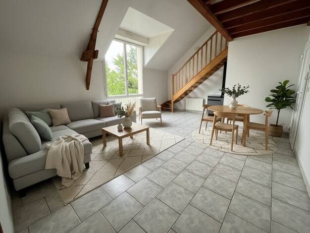 Duplex à vendre 219 000 € 3 pièces 2 chambres 68,4 m² Étage 1/1 Ouest Nord Les Clayes-sous-Bois 78340