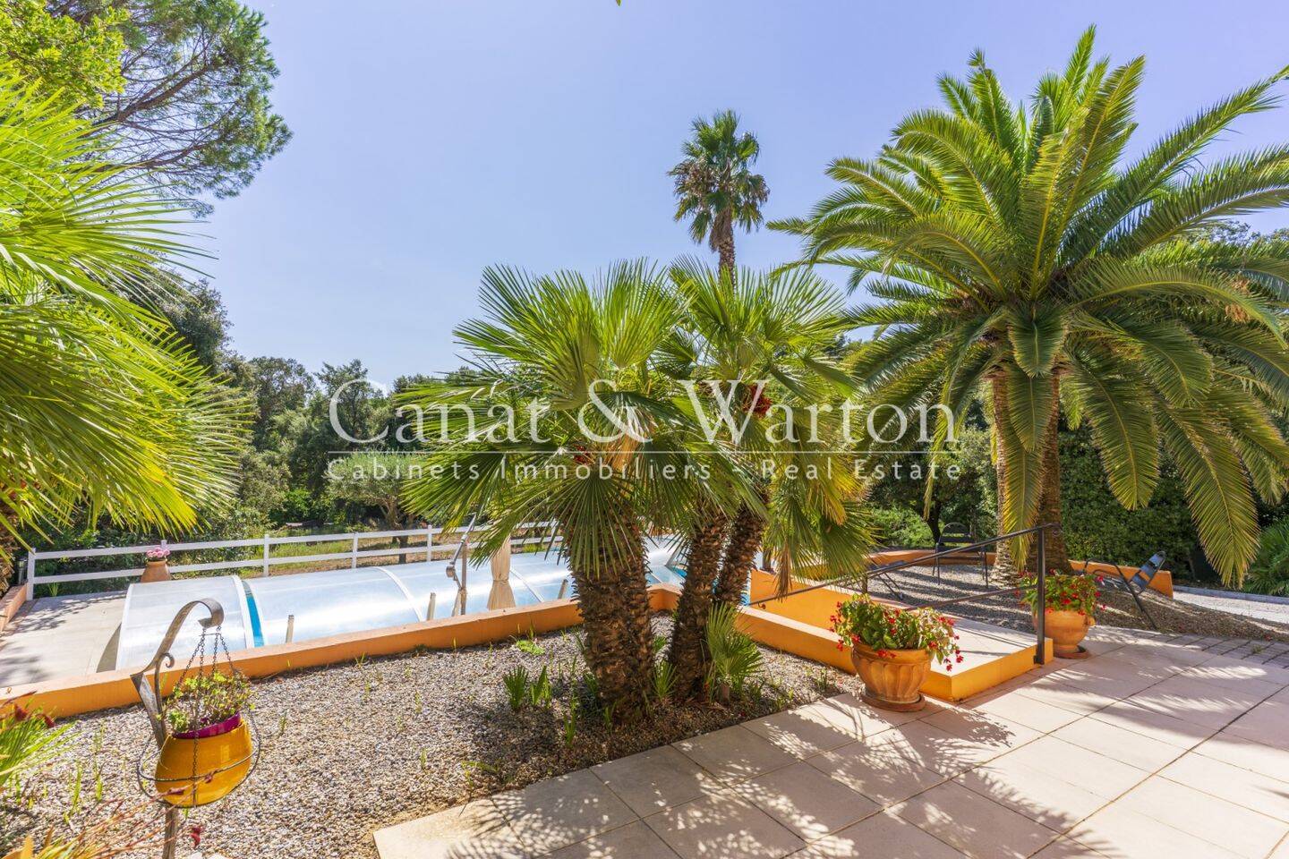 Maison à vendre, 120m², LA CROIX VALMER