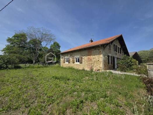 Maison à vendre 269 000 € 7 pièces 5 chambres 170 m² 12 535 m² de terrain Souprosse 40250