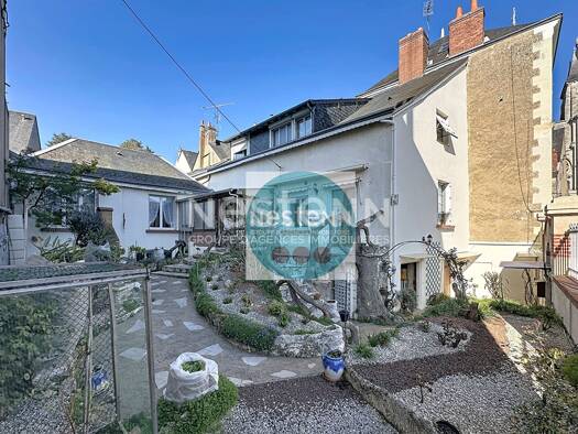 Maison de ville en viager occupé Bouquet 40 000 € 6 pièces 5 chambres 146 m² 249 m² de terrain Centre Ville Blois 41000