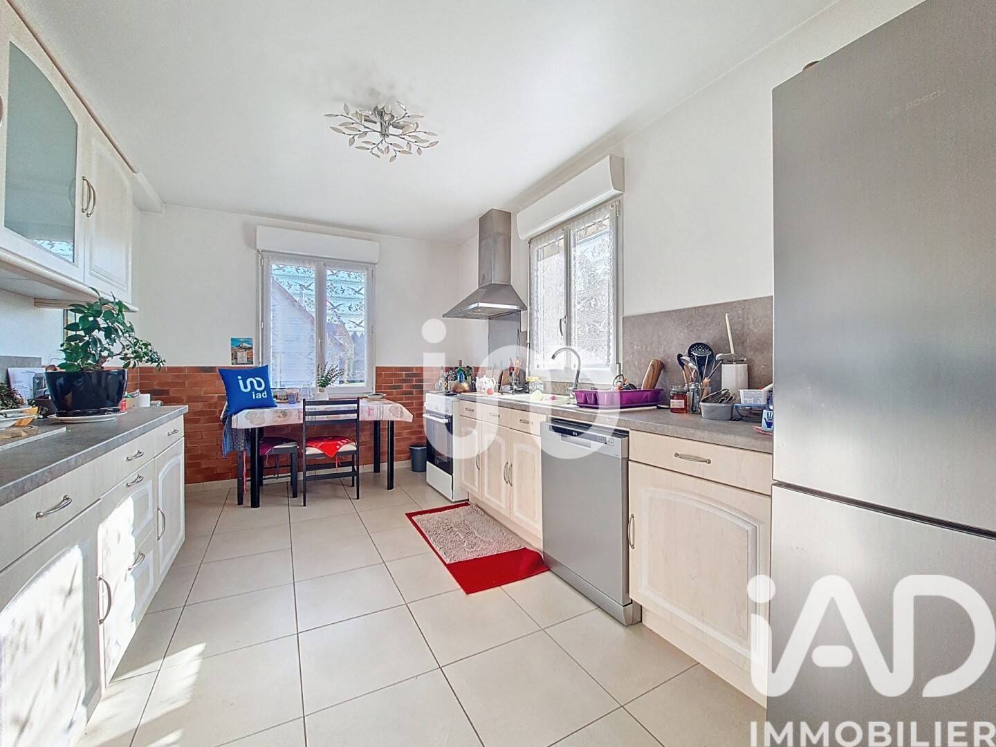Maison à vendre, 157m², SAINT JEAN LES DEUX JUMEAUX