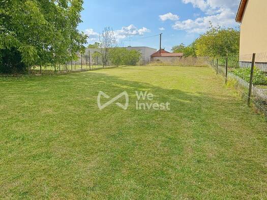 Terrain à vendre 23 000 € 643 m² de terrain Centre Nord Vouziers 08400