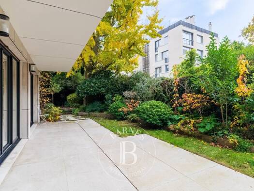 Appartement à vendre 4 490 000 € 6 pièces 4 chambres 211 m² RDC Saint James-Général Koenig Neuilly-sur-Seine 92200