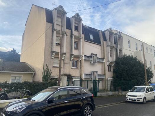 Appartement à vendre 99 000 € 1 pièce 25 m² Étage 2/3 Villeparisis 77270