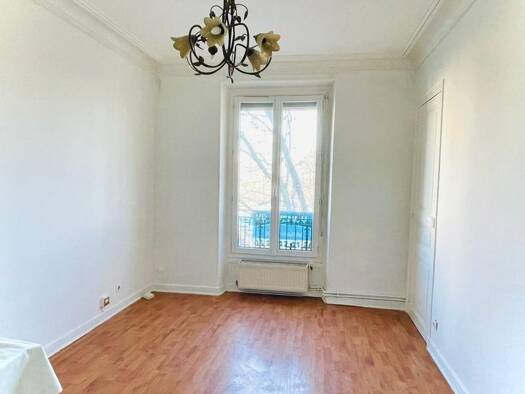 Appartement à vendre 305 000 € 2 pièces 1 chambre 46 m² Clignancourt-Jules Joffrin Paris 18ème arrondissement 75018