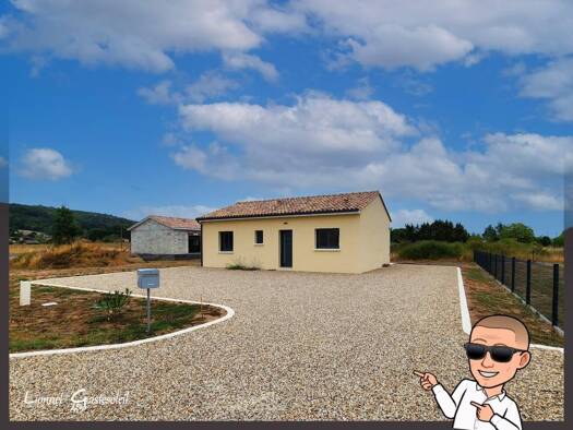Maison de plain-pied à vendre - Première occupation 198 000 € 3 pièces 2 chambres 70 m² 747 m² de terrain Le Fleix 24130