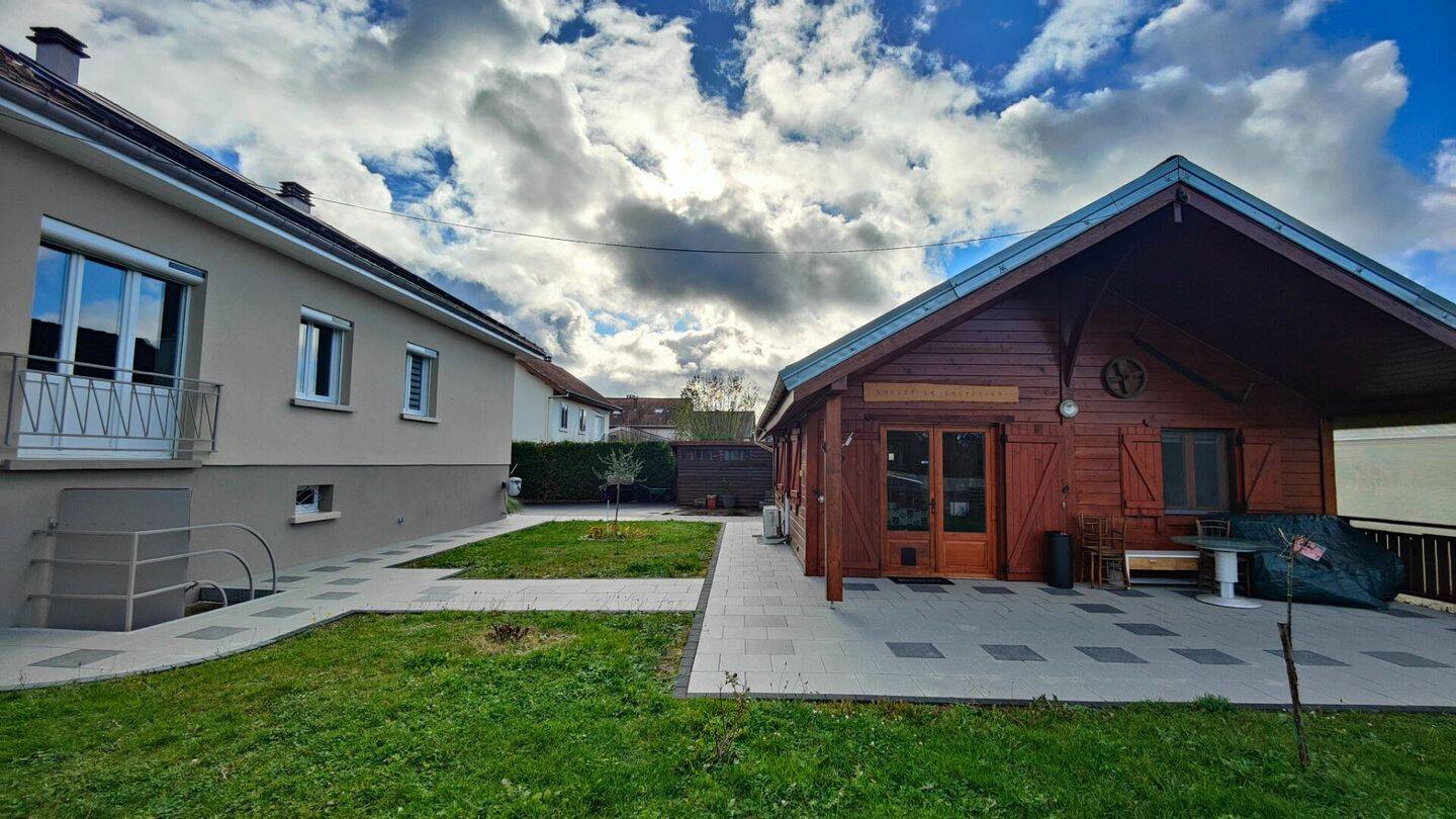 Maison à vendre, 140m², L'ISLE SUR LE DOUBS