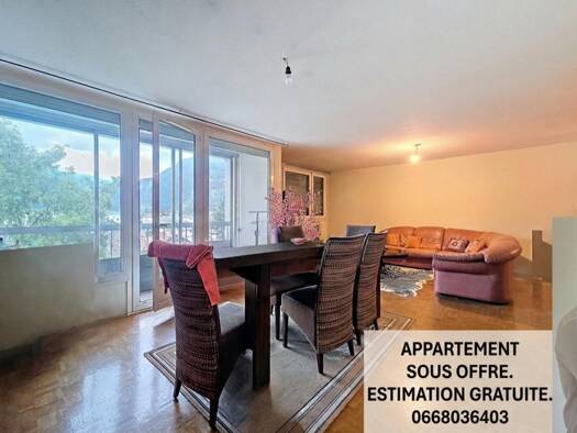 Appartement à vendre 169 000 € 3 pièces 2 chambres 94,6 m² Étage 5/6 La Serdagne Est Cluses 74300