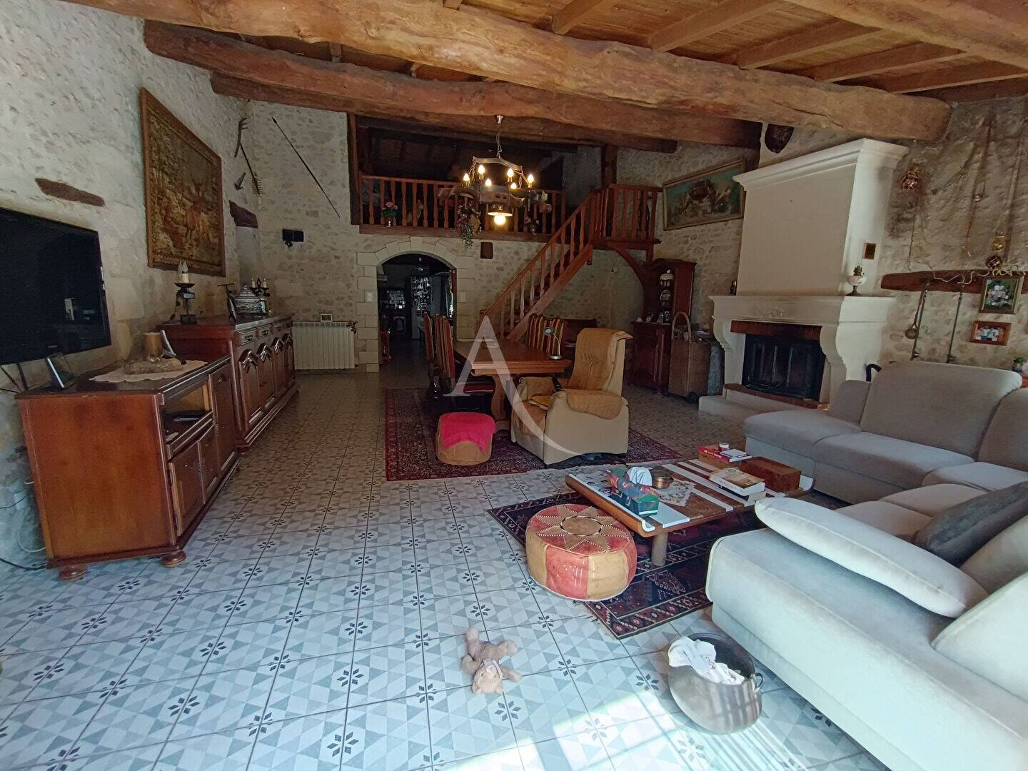 Maison à vendre, 230m², SAINT NAZAIRE SUR CHARENTE