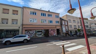 Immeuble à vendre 280 000 € 300 m² Creutzwald 57150